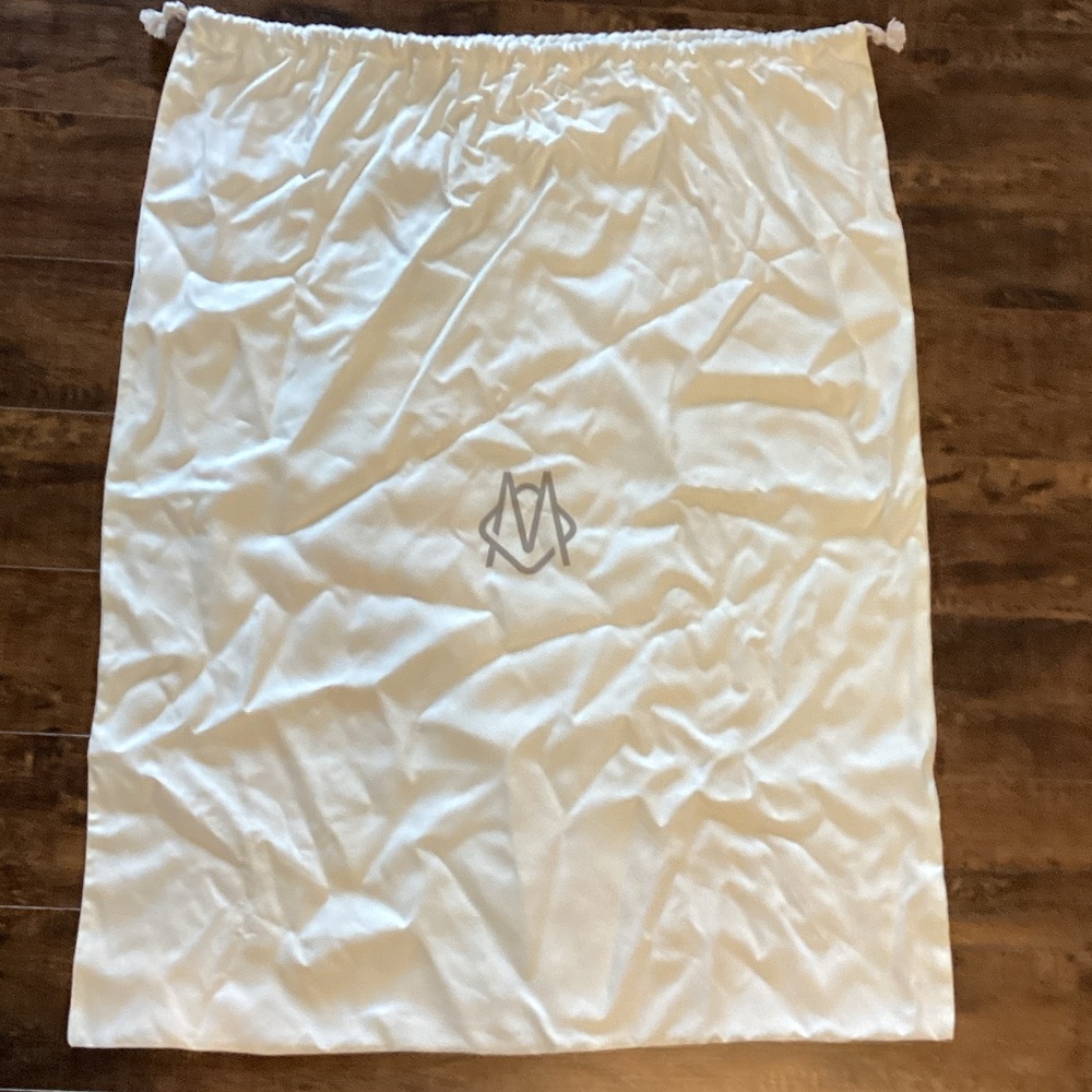 RIMOWA White Travel Dust Bag New without tags. Never used. - Picture 2 of 2
